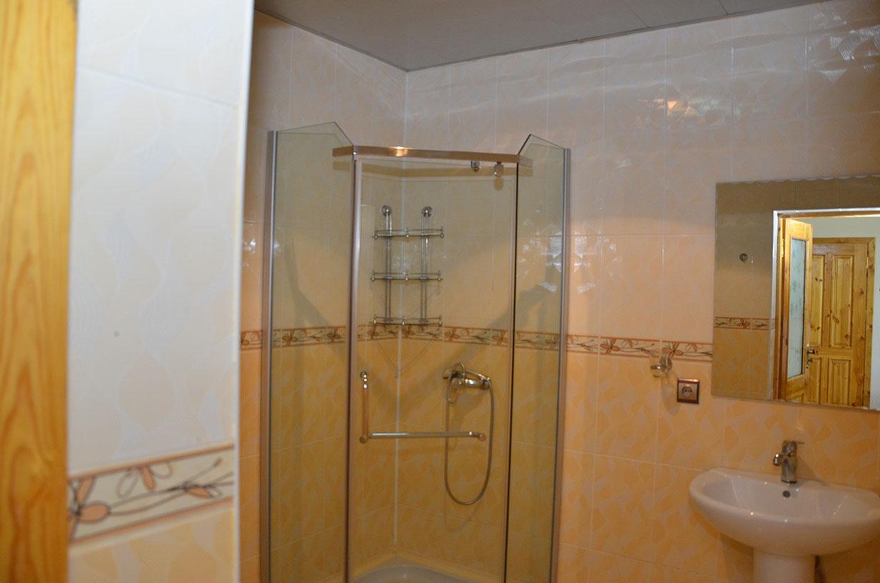 Pamir Alibaba Hotel Khorog Extérieur photo