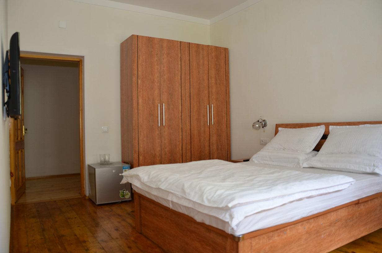 Pamir Alibaba Hotel Khorog Extérieur photo